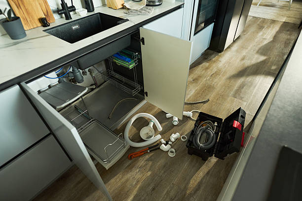 Reliable Plumbing contractor in Larkspur, CA by Street Wise - Plumbing